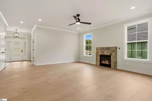 8 Mercy Dr, Greenville, SC 29607 - Photo 8