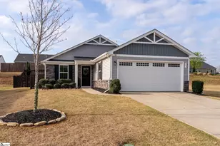 402 Edgehill Ct, Greenville, SC 29617 - Photo 1