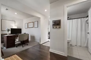 402 Edgehill Ct, Greenville, SC 29617 - Photo 12