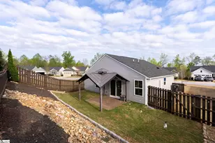 402 Edgehill Ct, Greenville, SC 29617 - Photo 26