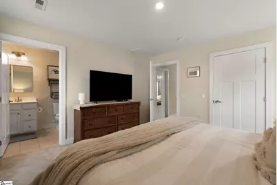 402 Edgehill Court, Greenville, SC 29617 - Photo 18