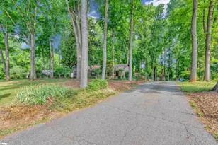 512 Brian Dr, Spartanburg, SC 29307 - Photo 2