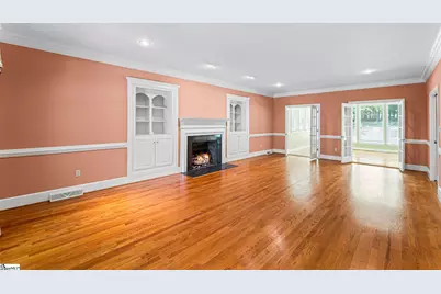 1 Parkview Court, Laurens, SC 29360 - Photo 8