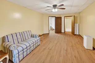 341 Piedmont Golf Course Rd, Piedmont, SC 29673 - Photo 8