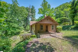 77 1st St, Tryon, NC 28782 - Photo 8