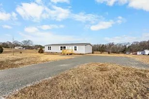 585 Happy Valley Rd, Fountain Inn, SC 29644 - Photo 2