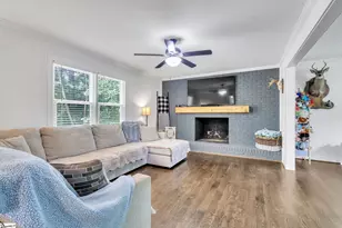 121 Forest Park Dr, Easley, SC 29642 - Photo 6