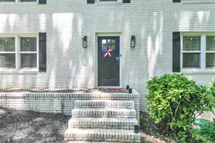 121 Forest Park Dr, Easley, SC 29642 - Photo 2