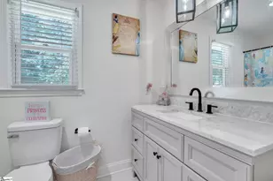 121 Forest Park Dr, Easley, SC 29642 - Photo 22