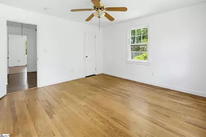 7 Alberta Avenue, Greenville, SC 29617 - Photo 16