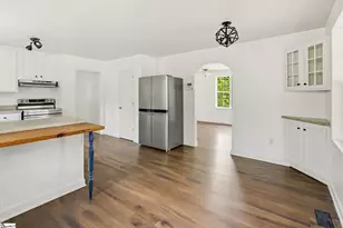 7 Alberta Ave, Greenville, SC 29617 - Photo 8