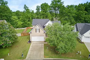 6 Mercer Dr, Simpsonville, SC 29681 - Photo 2