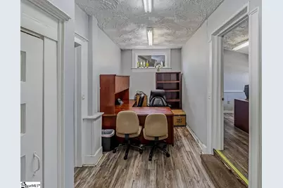 858 E Main Street, Spartanburg, SC 29302 - Photo 10
