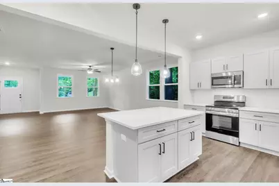 302 Satterfield Drive, Greenville, SC 29611 - Photo 8