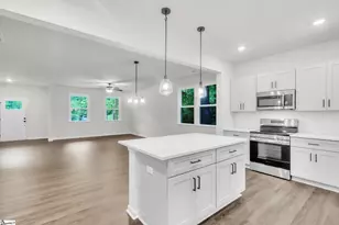 302 Satterfield Dr, Greenville, SC 29611 - Photo 8