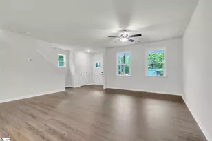 302 Satterfield Dr, Greenville, SC 29611 - Photo 8