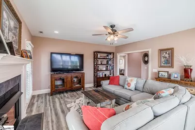 902 Blue Moon Street, Taylors, SC 29687 - Photo 8