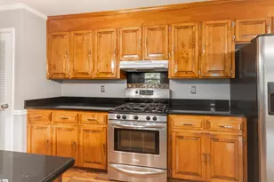 7 Coventry Rd, Greenville, SC 29615 - Photo 10