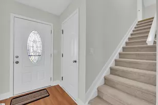 4 Raleigh Ct, Simpsonville, SC 29681 - Photo 2