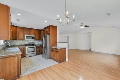 4 Raleigh Court, Simpsonville, SC 29681 - Photo 6