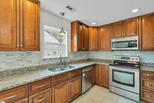 4 Raleigh Ct, Simpsonville, SC 29681 - Photo 8