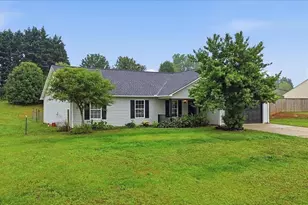 108 Blackbird Ln, Greenville, SC 29611 - Photo 4