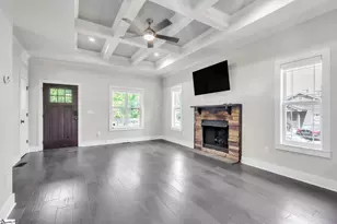 410 Gower St, Greenville, SC 29611 - Photo 2