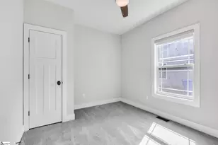410 Gower St, Greenville, SC 29611 - Photo 16