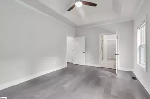 410 Gower St, Greenville, SC 29611 - Photo 10