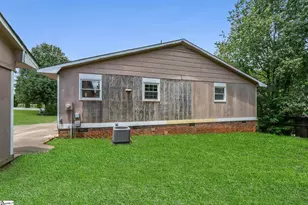 1033 Southfield St, Inman, SC 29349 - Photo 24