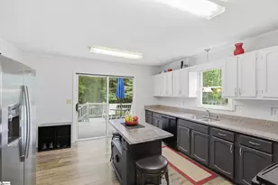 119 Gail Dr, Mauldin, SC 29662 - Photo 4