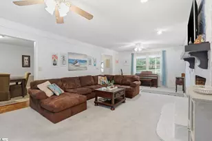119 Gail Dr, Mauldin, SC 29662 - Photo 4