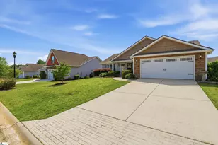 27 Macle Ct, Travelers Rest, SC 29690 - Photo 4