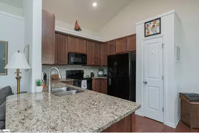 109 Parvin Court, Greenville, SC 29607 - Photo 4