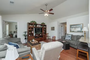 109 Parvin Ct, Greenville, SC 29607 - Photo 6