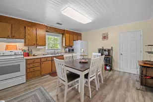 113 Tinsley Dr, Easley, SC 29642 - Photo 10