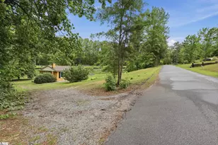 231 Ford Ln, Landrum, SC 29356 - Photo 24