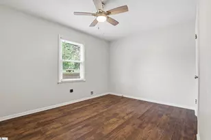 1045 Knollwood Acres Rd, Boiling Springs, SC 29316 - Photo 22