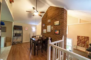 10 Danbury Ln, Mauldin, SC 29662 - Photo 10