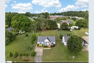 11 Rison Road, Greenville, SC 29611 - Photo 2
