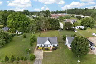 11 Rison Rd, Greenville, SC 29611 - Photo 2