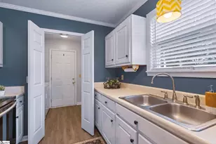 11 Rison Rd, Greenville, SC 29611 - Photo 14