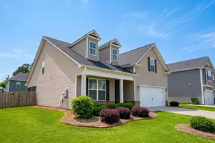 233 Milford Pines Dr, Greenwood, SC 29649 - Photo 2