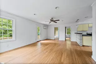 121 Lisa Cir, Marietta, SC 29611 - Photo 6