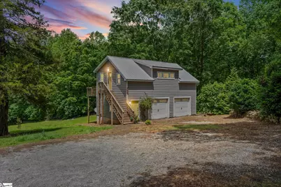 121 Lisa Circle, Marietta, SC 29611 - Photo 2
