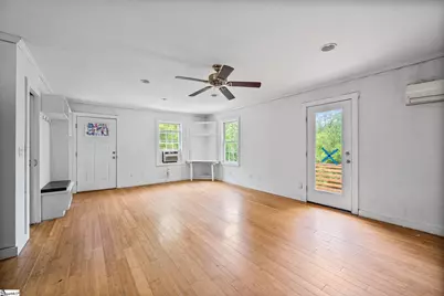 121 Lisa Circle, Marietta, SC 29611 - Photo 12