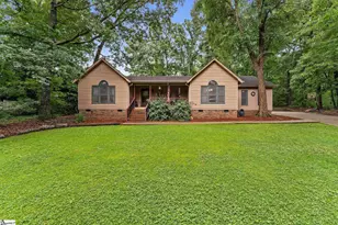 159 Plantation Dr, Easley, SC 29642 - Photo 2