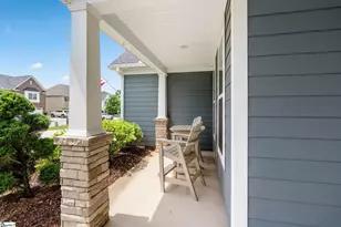407 Blue Peak Ct, Greer, SC 29650 - Photo 4
