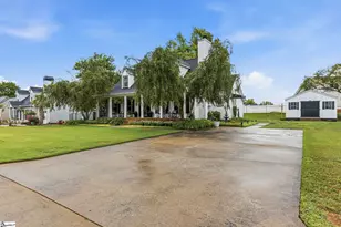 109 Patio Rd, Easley, SC 29642 - Photo 2