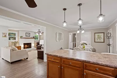 11 Ardmore Drive, Taylors, SC 29687 - Photo 4